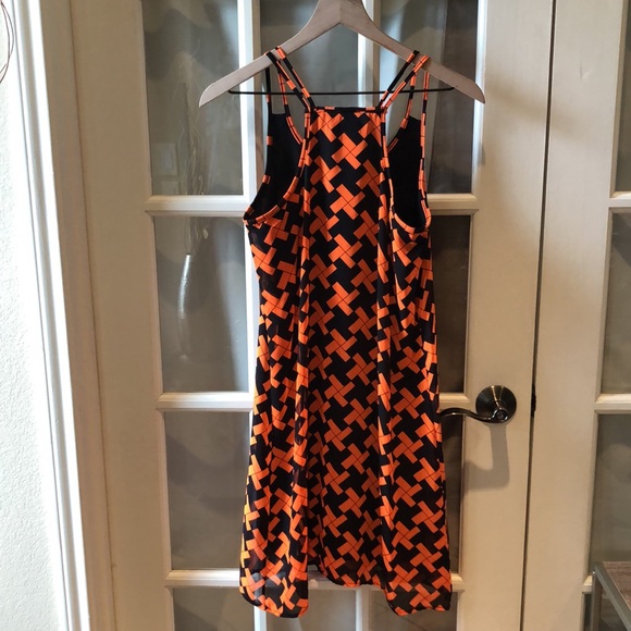 Rachel Kate junior’s geometric pattern flowy dress in orange and black size S - Picture 6 of 7